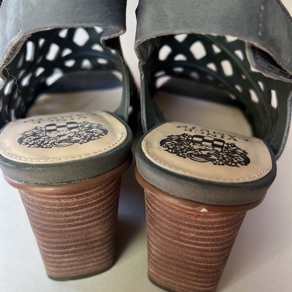 Vince Camuto Cutout Nubuck Caged Heeled Sandals-Deverly Gray 8 - Picture 14 of 14